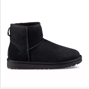 UGG Women's Classic II Mini Boots